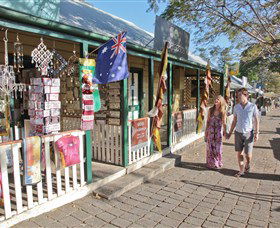 Historic Terrace Houses - Accommodation Gladstone 0