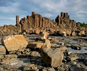 Bombo Headland Kiama - Accommodation Gladstone 0