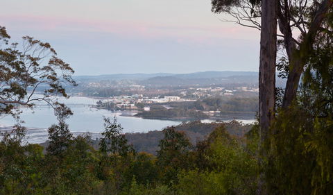 Holmes Lookout - Accommodation Gladstone 0