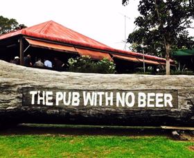 The Pub With No Beer - Accommodation Gladstone 0