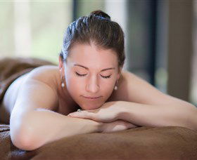 Body And Soul Spa Retreat - Accommodation Gladstone 0