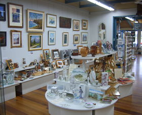 Ferry Park Gallery - Accommodation Gladstone 0