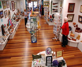 Ferry Park Gallery - Accommodation Gladstone 2