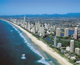 Surfers Paradise Beach - Accommodation Gladstone 2