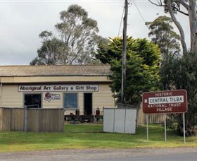 Apma Creations Aboriginal Art Gallery And Gift Shop - Accommodation Gladstone 1