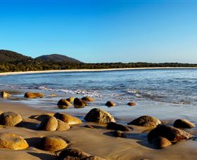 John Barton Photography - Accommodation Gladstone 0