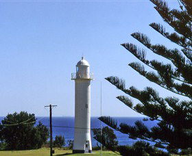 Yamba Lighthouse - Accommodation Gladstone 1