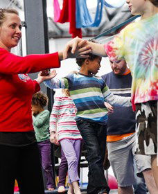 Circus Arts Byron Bay - Accommodation Gladstone 4