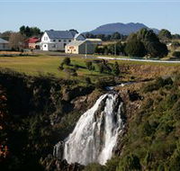 Waratah Falls - Accommodation Gladstone
