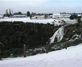 Waratah Falls - Accommodation Gladstone 1