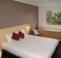 Ibis Sydney Olympic Park - Accommodation Gladstone