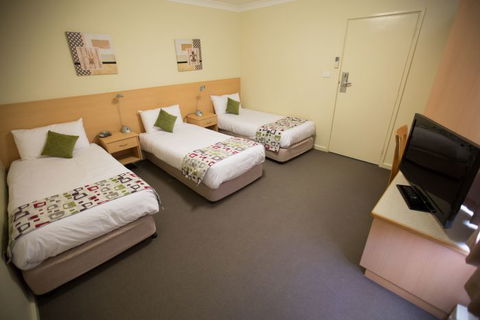 Ibis Styles Orange - Accommodation Gladstone 3