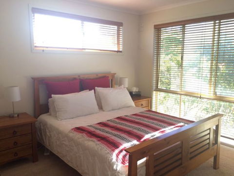 Palacete Real On The Beach - Accommodation Gladstone 1