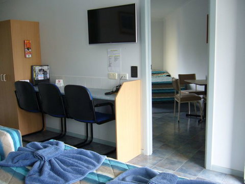 Kings Motor Inn And Steakhouse - Accommodation Gladstone 4