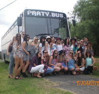 R  R Bus and Leisure Hire - Accommodation Gladstone