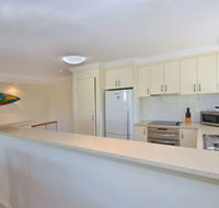 Raintrees Resort - Accommodation Gladstone