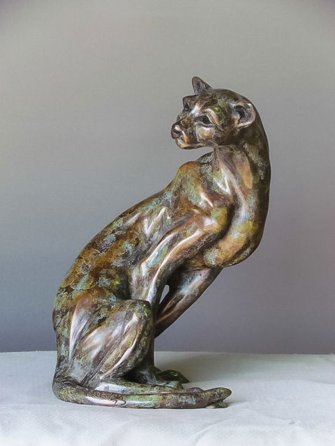 Frank Miles Fine Art - Accommodation Gladstone 1