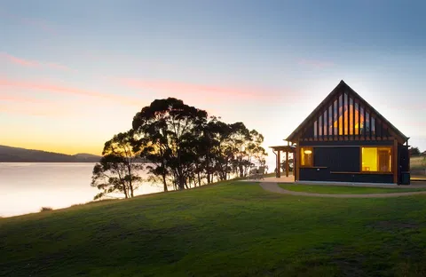 Coast House Tasmania - Accommodation Gladstone 9