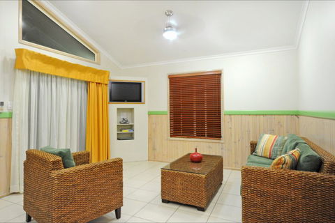 BIG4 Adventure Whitsunday Resort - Accommodation Gladstone 11