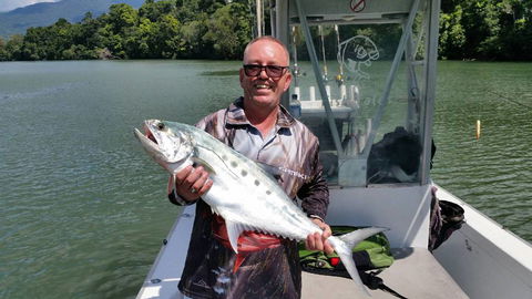 Fish Tales Charters Cairns Sportsfishing Adventure - Accommodation Gladstone 2