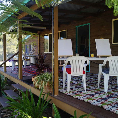Wattle Cottage Art And Wellbeing Centre - Accommodation Gladstone 0