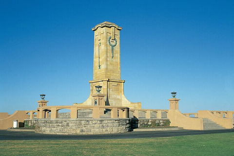 Full-Day Penguin Island & Fremantle Town - Accommodation Gladstone 3