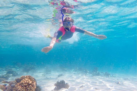 Lagoon Explorer - Ningaloo Reef Full-Day Kayaking And Snorkeling Adventure - Accommodation Gladstone 1