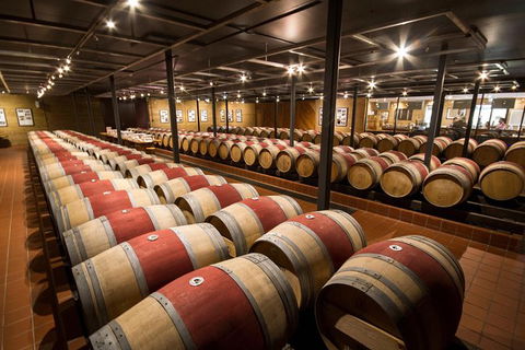 Private Wine Tasting In Barrel Hall - Accommodation Gladstone 1