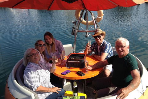 Self-Drive BBQ Boat Hire Mandurah - Group Of 3 - 6 People - Accommodation Gladstone 1