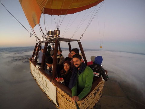 Yarra Valley Balloon Flight And Winery Tour - Accommodation Gladstone 3
