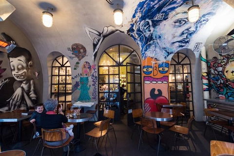 Nightlife In Melbourne: St Kilda - Accommodation Gladstone 6