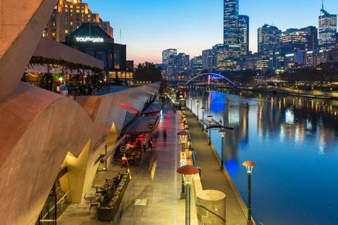 Nightlife In Melbourne: St Kilda - Accommodation Gladstone 9