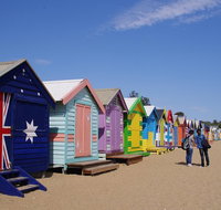 Melbourne Highlights with Brighton Beach and St Kilda Tour - Accommodation Gladstone