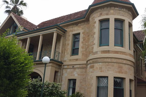 Adelaide Walking Tour: Grand Mansions And Sub-Divisions - Accommodation Gladstone 3