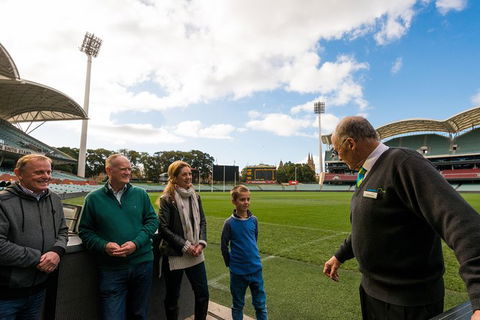 Adelaide Oval Stadium Tour - Accommodation Gladstone 8