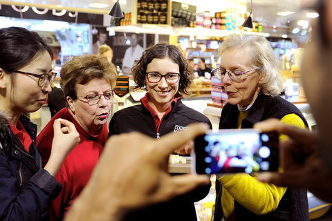 Adelaide Central Market Delicious Lunch Tour - Accommodation Gladstone 0