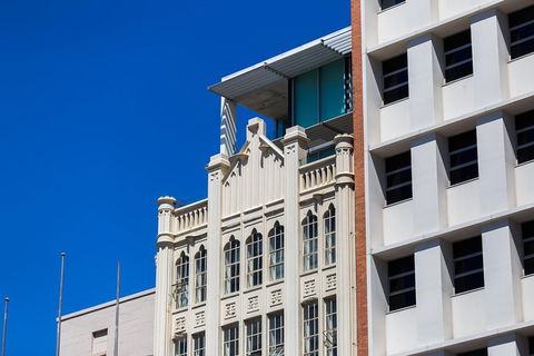 Adelaide 90-Minute Pedicab Tour: City Sights Experience - Accommodation Gladstone 9