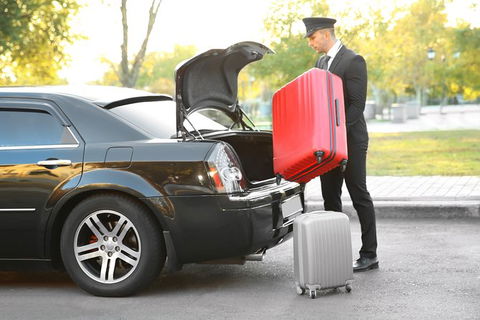 Transfer In Private Vehicle From Adelaide Airport To Adelaide Downtown - Accommodation Gladstone 7