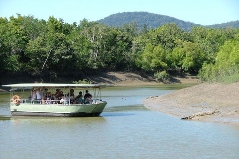 Whitsunday Crocodile Safari Including Lunch - Accommodation Gladstone 1