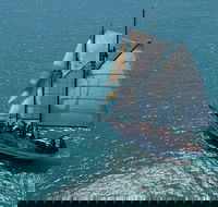 Whitsunday Islands Private Sailing Experience with Snorkeling  Langford Reef - Accommodation Gladstone