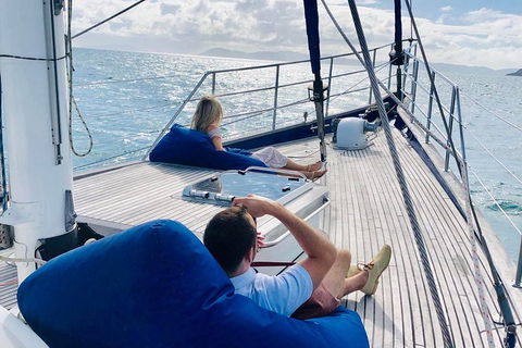 Day Sail On Lux Whitsundays, Whitsundays, Australia - Accommodation Gladstone 0