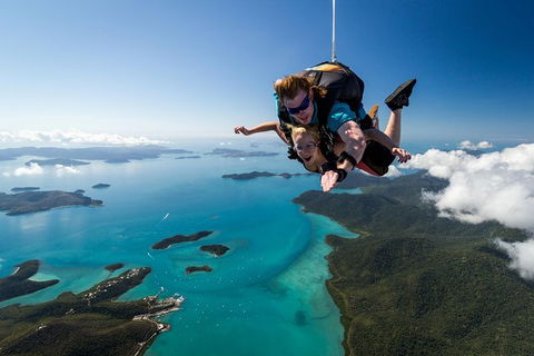 Airlie Beach Tandem Skydive - Accommodation Gladstone 7