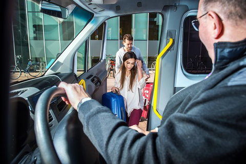Cairns Airport (CNS) Departure Transfer (Port Douglas Hotels To Cairns Airport) - Accommodation Gladstone 6