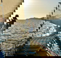 Magnetic Island Twilight Sailing Cruise - Accommodation Gladstone