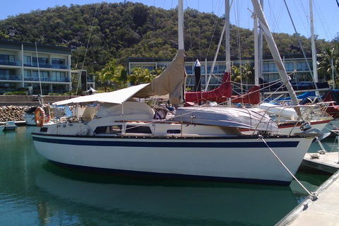 Townsville Early Morning Sailing Cruise Boat Tour - Accommodation Gladstone 1