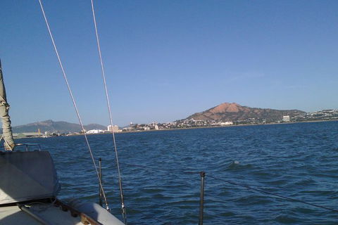 Townsville Early Morning Sailing Cruise Boat Tour - Accommodation Gladstone 2