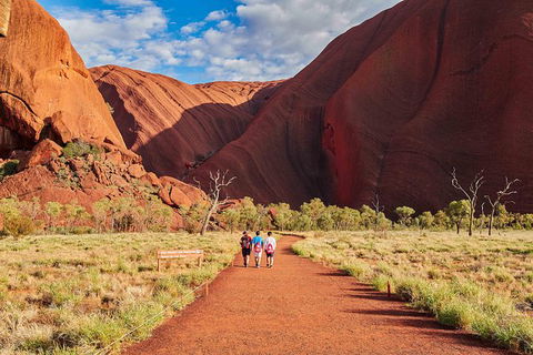Uluru Base And Sunset Half-Day Trip With Optional Outback BBQ Dinner - Accommodation Gladstone 25