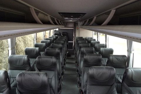 Alice Springs To Uluru (Ayers Rock) Coach Transfer - Accommodation Gladstone 1