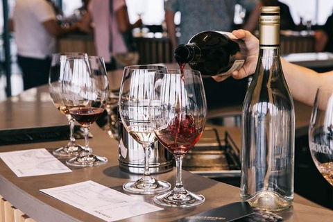 Private Hunter Valley Lunch Tour By Helicopter - Accommodation Gladstone 10