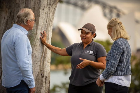 Aboriginal Heritage Tour At The Royal Botanic Garden Sydney - Accommodation Gladstone 1
